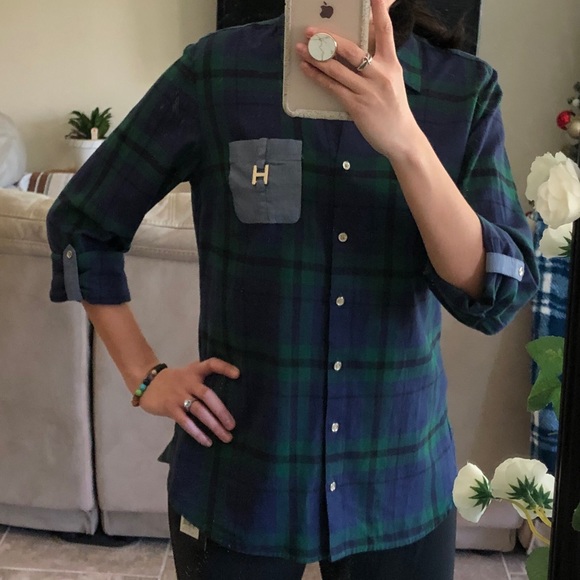 NWT❣️Tommy Hilfiger Button Down Shirt - Picture 8 of 8